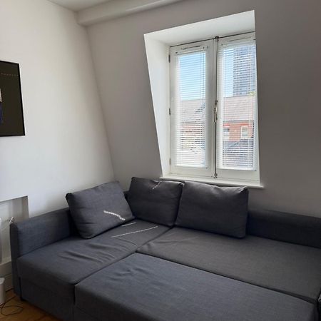 Central , Bright And Modern Flat Up To 4 People Londra Exterior foto